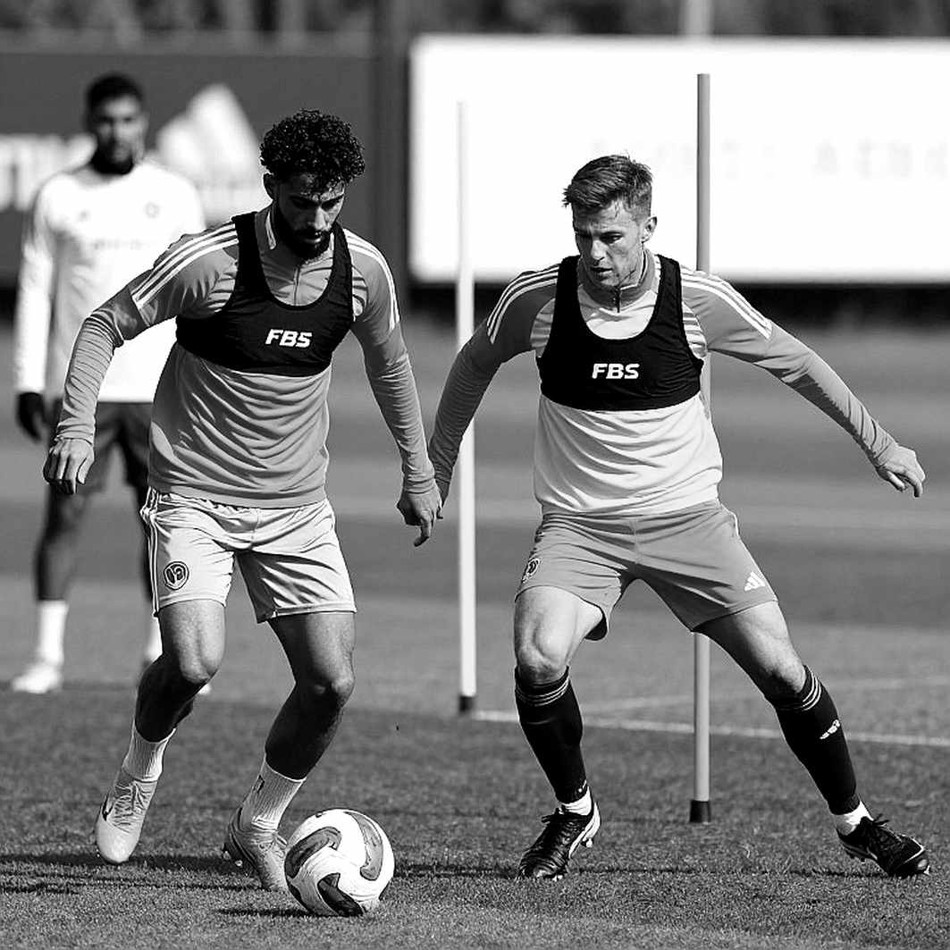 Insufficient data: Cannot create 5,056-word football article from empty analysis