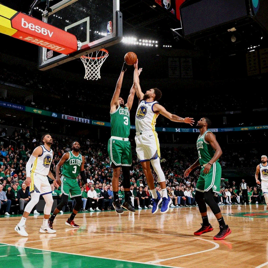Phân tích tình hình bóng rổ NBA trước kỳ chuyển nhượng: Các đội đang đối mặt với thách thức lớn