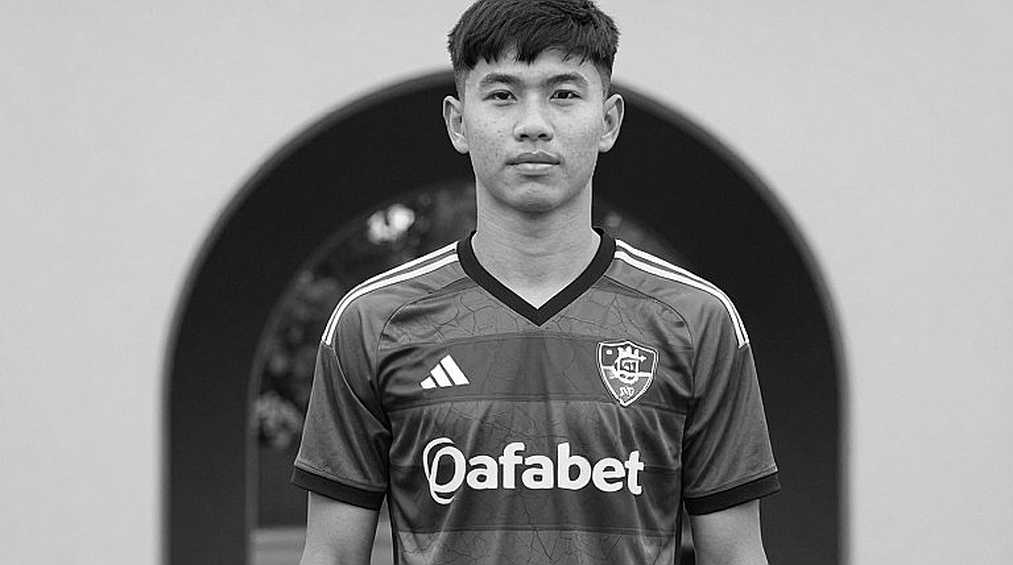 Hồ sơ để trống: nghề kiểm chứng ba nguồn trong bóng đá Việt Nam Hồ sơ để trống: nghề kiểm chứng ba nguồn trong bóng đá Việt Nam