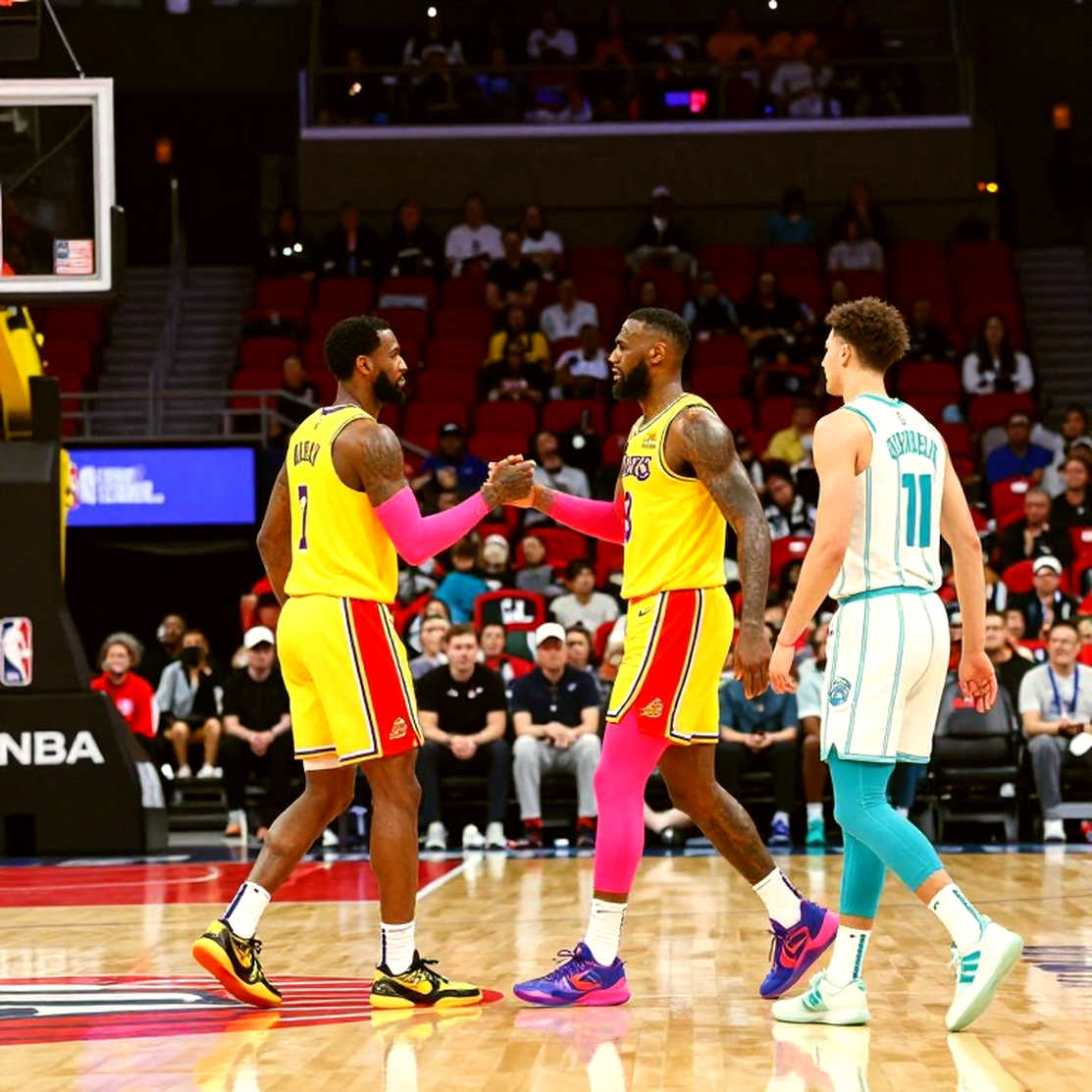 EuroLeague 2026-27: 20 đội, một Final Four ở Abu Dhabi và mười bản hợp đồng không ai nhìn tới