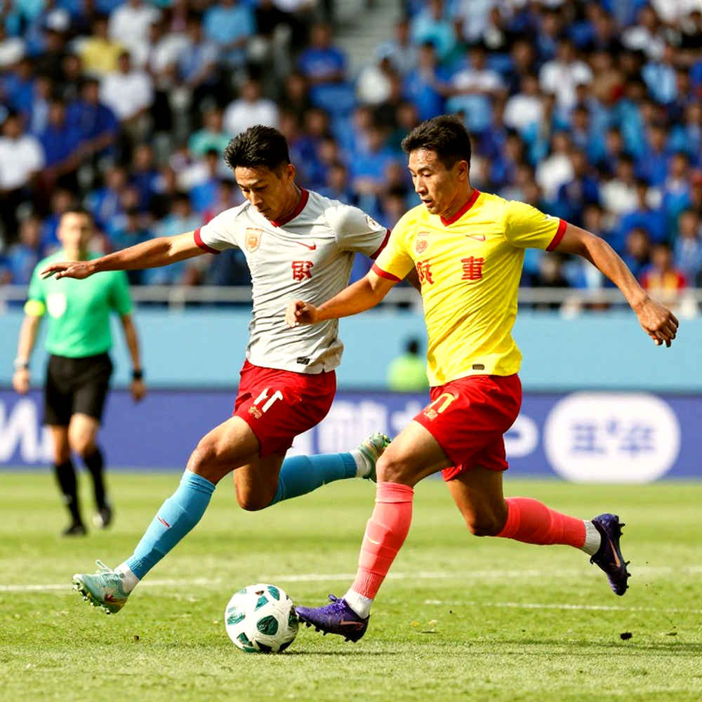 V.League 1: Mùa giải thường niên và những khoảng lặng sau tiếng còi V.League 1: Mùa giải thường niên và những khoảng lặng sau tiếng còi
