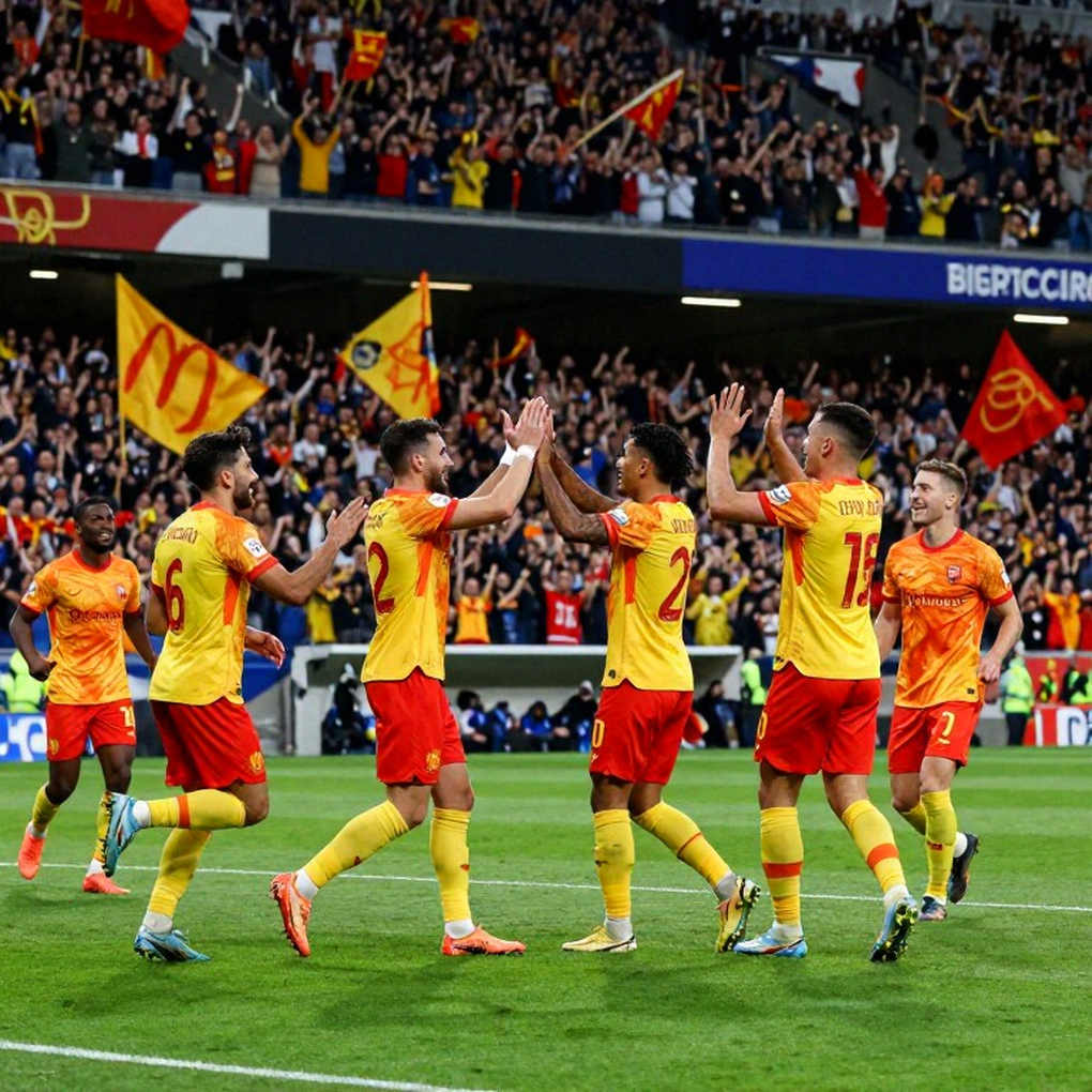 CA TPHCM 1-0 The Cong Viettel: the second ball, and fifteen minutes of ten-man defending