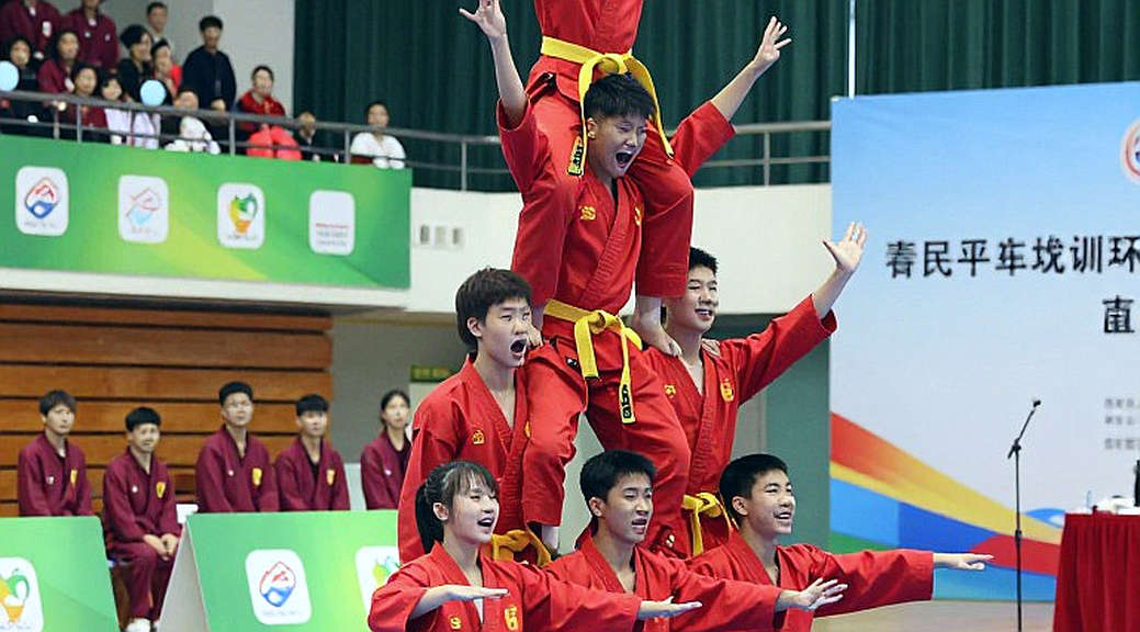 Hồ sơ trống trên bàn cân: chuẩn mực nào tách phân tích võ thuật khỏi phỏng đoán Hồ sơ trống trên bàn cân: chuẩn mực nào tách phân tích võ thuật khỏi phỏng đoán