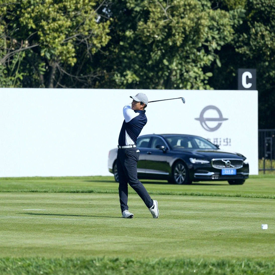 Viktor Hovland phục dựng 'DNA gốc': Putter nóng chỉ là tấm màn che một cú swing đang lệch nhịp Viktor Hovland phục dựng 'DNA gốc': Putter nóng chỉ là tấm màn che một cú swing đang lệch nhịp